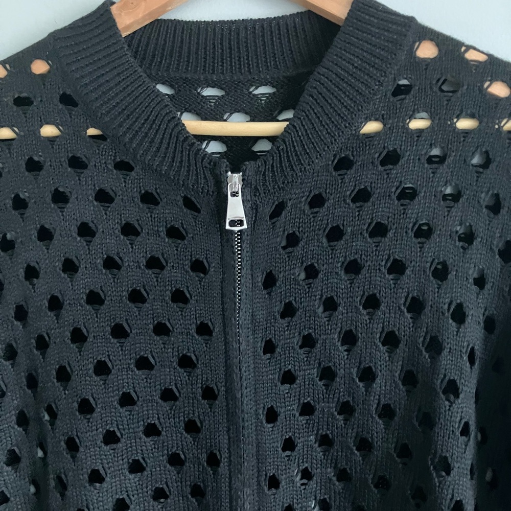 UNBRANDED Black Open Knit Zipper Front Crewneck Sweater Size XS (Like a S-M) - Picture 4 of 10